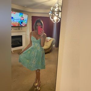 Size 2 Lilly Pulitzer vintage classy dress